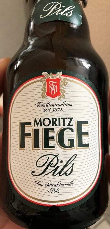 Flasche Moritz Fiege Pils