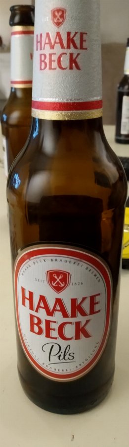 Flasche Haake-Beck Pils